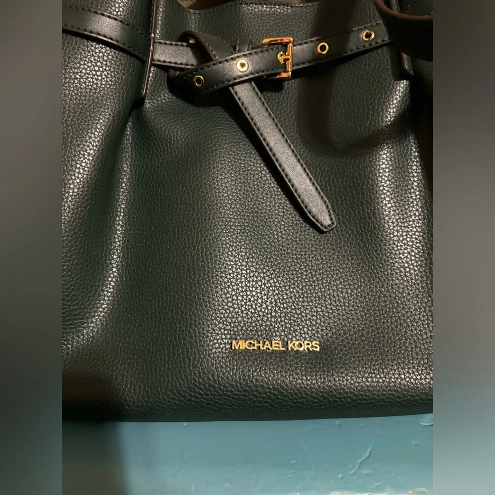 Emilia Large Pebbled Leather Tote Bag - Picture 6 of 6